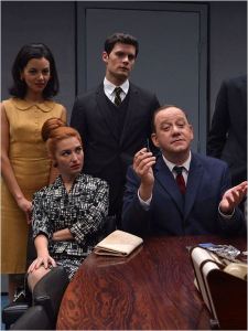 395502.jpg-r_640_600-b_1_D6D6D6-f_jpg-q_x-xxyxx